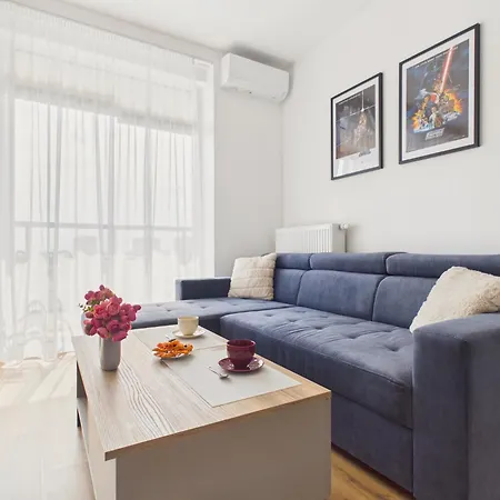 Osiedle Zlota Oksza Zagloby 16 Ursus By Solarento Appartement Varsovie